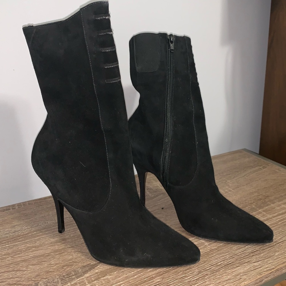 Susan Bennis Warren Edwards Mid Calf Boots